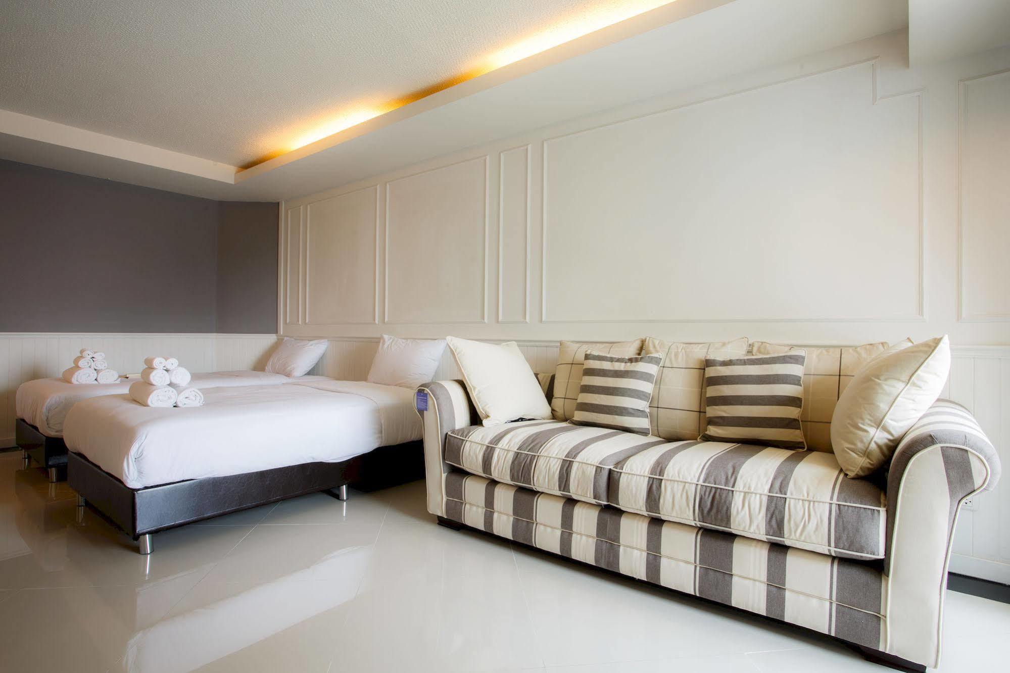 The Capital Resort @ Sukhumvit 50 Bangkok Dış mekan fotoğraf Deluxe Room